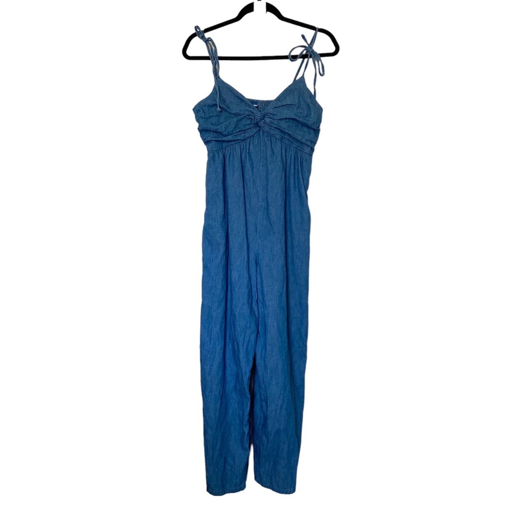 Old Navy Jumpsuit Chambray Spaghetti Strap Smocked Wide Leg
